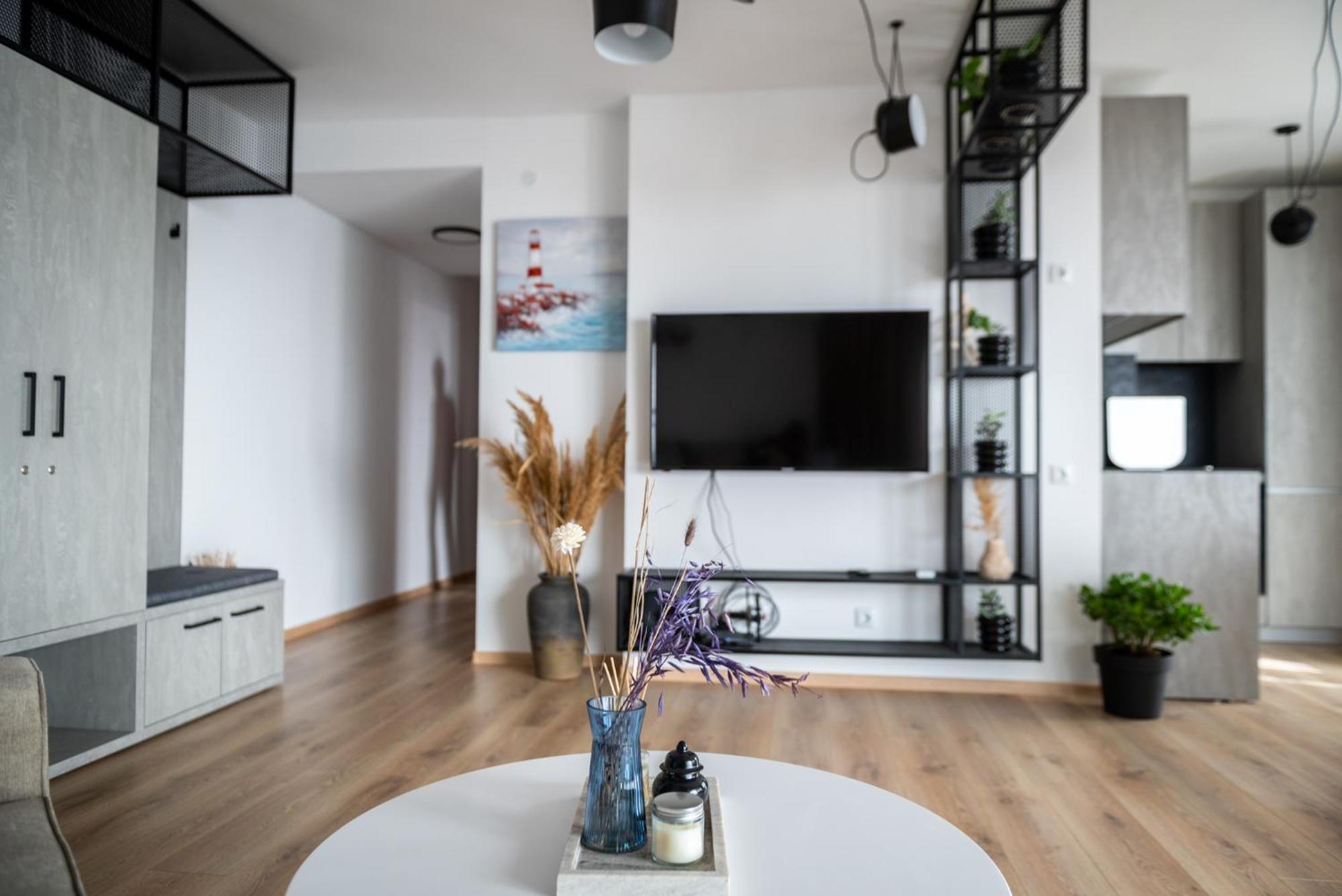 Queen'S Palace Balchik Apartment Bagian luar foto