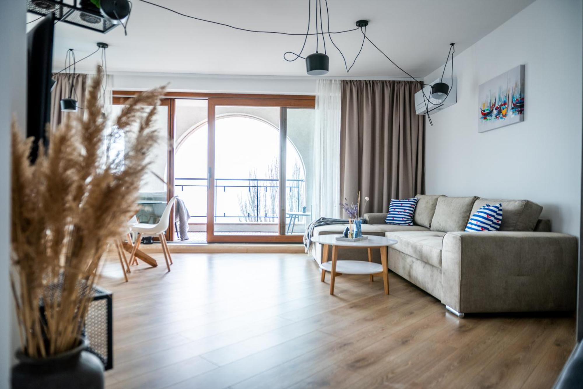 Queen'S Palace Balchik Apartment Bagian luar foto
