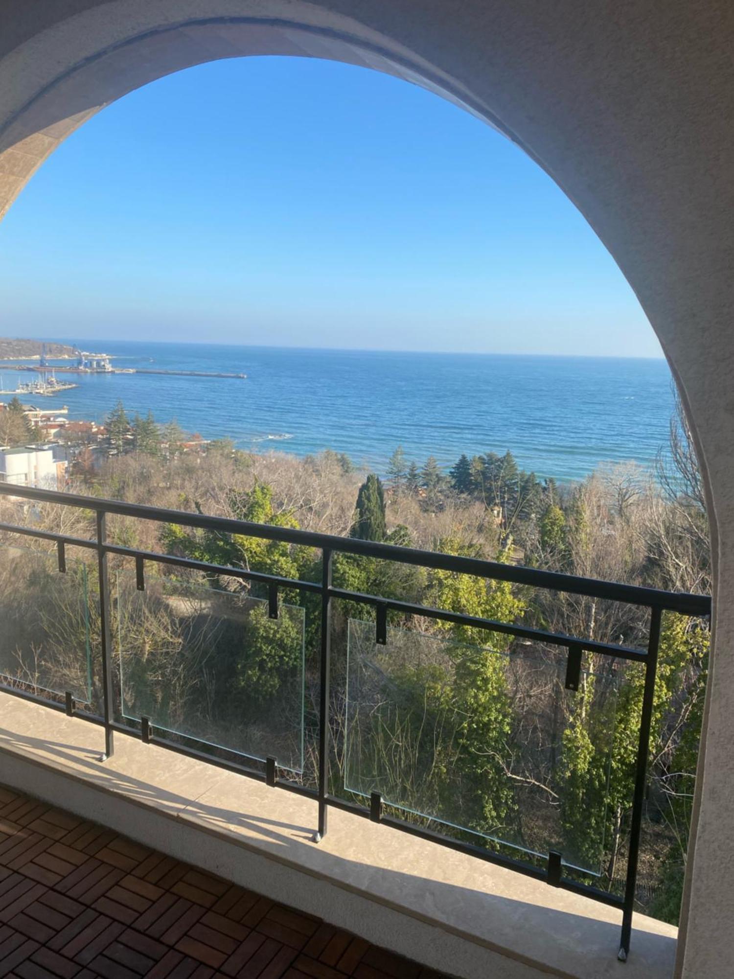 Queen'S Palace Balchik Apartment Bagian luar foto