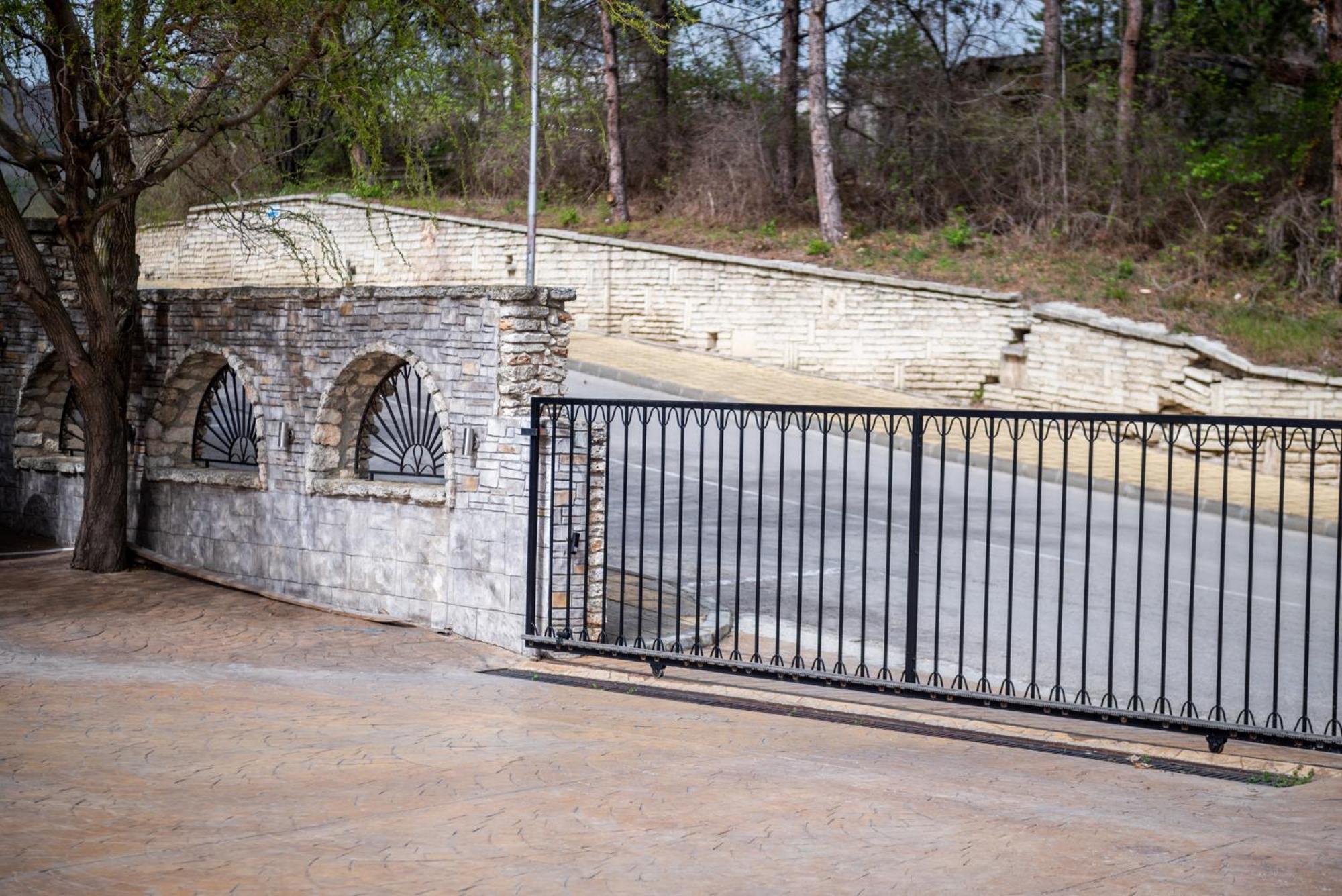 Queen'S Palace Balchik Apartment Bagian luar foto