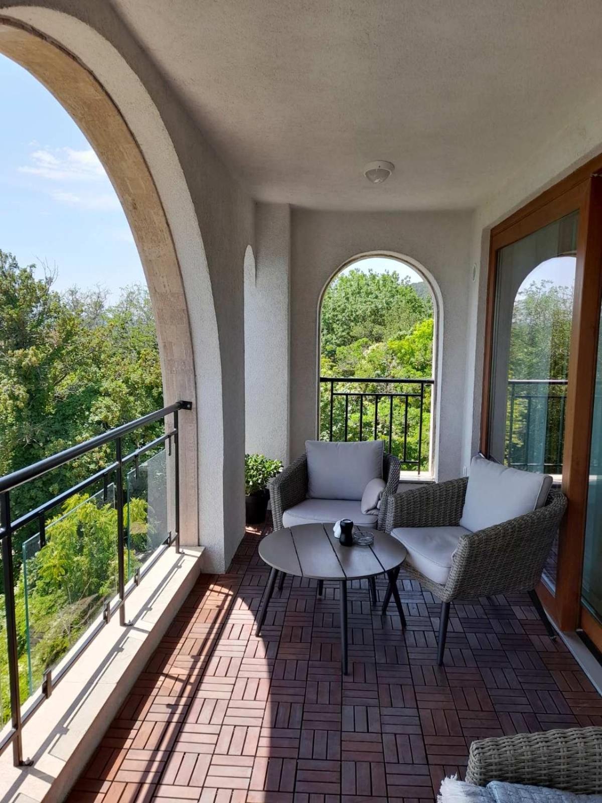 Queen'S Palace Balchik Apartment Bagian luar foto